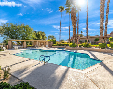 72417 Rolling Knolls Drive - Photo Thumbnail 22
