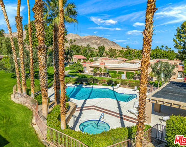 72417 Rolling Knolls Drive - Photo Thumbnail 25