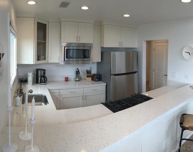 5112 Saratoga Ave - Photo Thumbnail 4