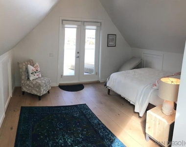 5112 Saratoga Ave - Photo Thumbnail 7