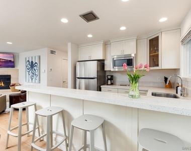 5112 Saratoga Ave - Photo Thumbnail 5