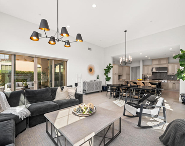 80450 Platinum Way - Photo Thumbnail 19