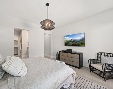 80450 Platinum Way - Photo Thumbnail 21