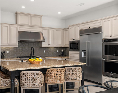80450 Platinum Way - Photo Thumbnail 10