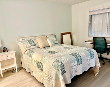 242 Village Boulevard - Photo Thumbnail 24