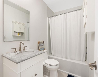 900 Jasmine Lane - Photo Thumbnail 27