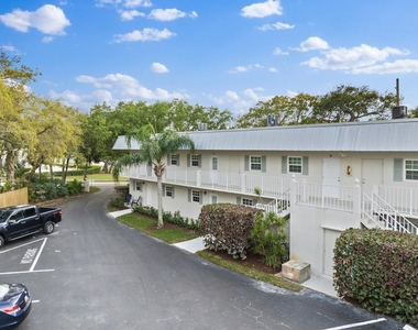 900 Jasmine Lane - Photo Thumbnail 30