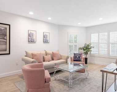 900 Jasmine Lane - Photo Thumbnail 17