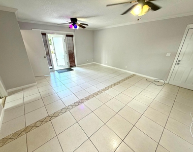 711 Ne 14 Street - Photo Thumbnail 20