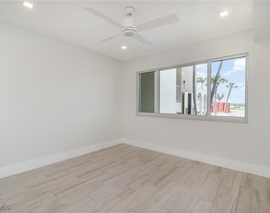 25870 Hickory Boulevard - Photo Thumbnail 15