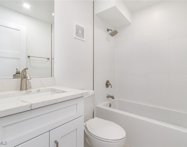 25870 Hickory Boulevard - Photo Thumbnail 8