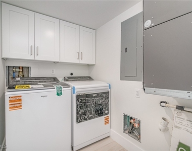 25870 Hickory Boulevard - Photo Thumbnail 6