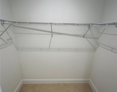 2167 Della Drive - Photo Thumbnail 10