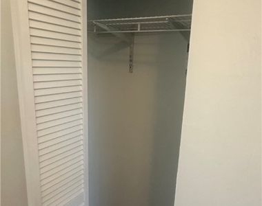 2167 Della Drive - Photo Thumbnail 18