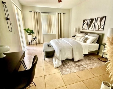 14530 Indigo Lakes Circle - Photo Thumbnail 9