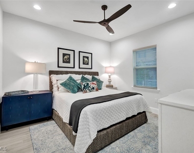 7142 Cayo Coco Lane - Photo Thumbnail 7