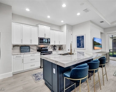 7142 Cayo Coco Lane - Photo Thumbnail 6