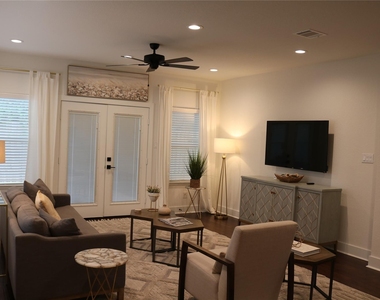 4714 Fisk Street - Photo Thumbnail 7