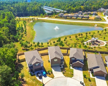 14707 Callard Court - Photo Thumbnail 4