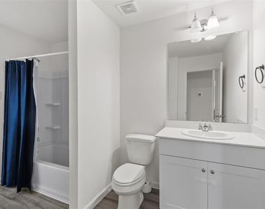 14707 Callard Court - Photo Thumbnail 23