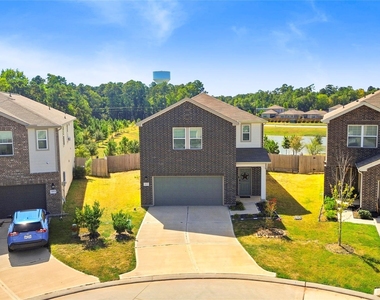 14707 Callard Court - Photo Thumbnail 7
