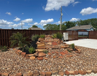 17310 Cowan Road - Photo Thumbnail 1