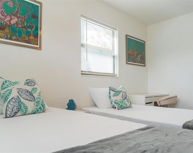 4731 W Montgomery Avenue - Photo Thumbnail 37