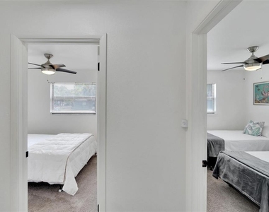 4731 W Montgomery Avenue - Photo Thumbnail 33