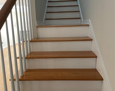323 Madeira Circle - Photo Thumbnail 45