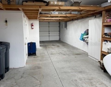 323 Madeira Circle - Photo Thumbnail 31