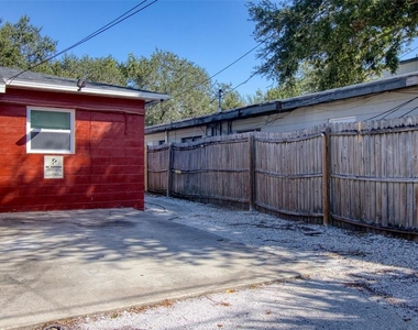 634 15 Avenue S - Photo Thumbnail 16