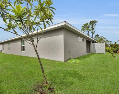13 Llovera  Place - Photo Thumbnail 25