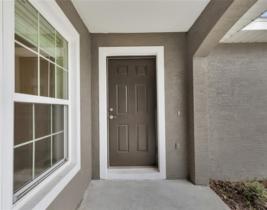 13 Llovera  Place - Photo Thumbnail 2