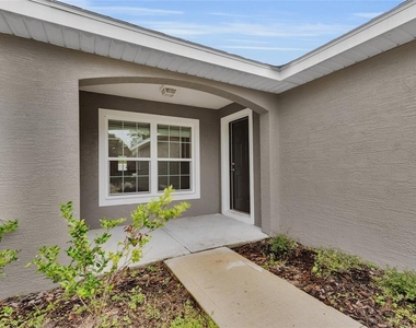 13 Llovera  Place - Photo Thumbnail 1
