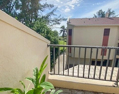 5611 Gulf Of Mexico Drive - Photo Thumbnail 20