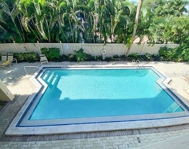 5611 Gulf Of Mexico Drive - Photo Thumbnail 22