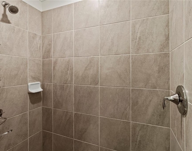 17724 Gawthrop Drive - Photo Thumbnail 31