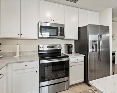 17724 Gawthrop Drive - Photo Thumbnail 18