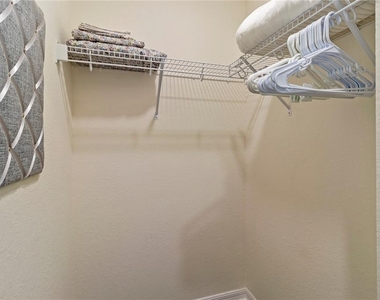 17724 Gawthrop Drive - Photo Thumbnail 29