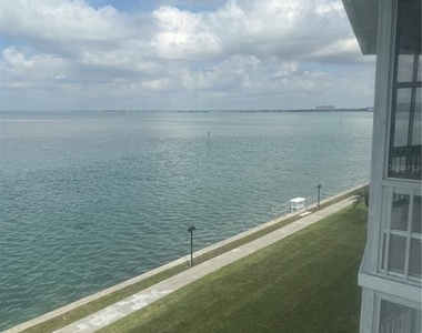 775 John Ringling Boulevard - Photo Thumbnail 31