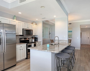 7121 River Hammock Drive - Photo Thumbnail 13