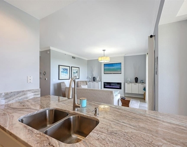 7121 River Hammock Drive - Photo Thumbnail 9