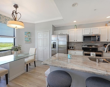 7121 River Hammock Drive - Photo Thumbnail 8