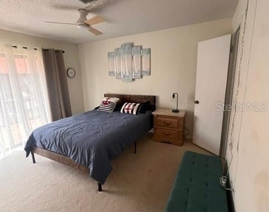 1614 Stickney Point Road - Photo Thumbnail 19