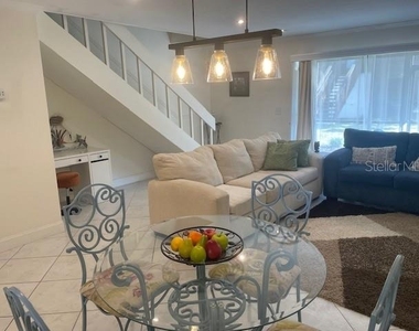 1614 Stickney Point Road - Photo Thumbnail 31