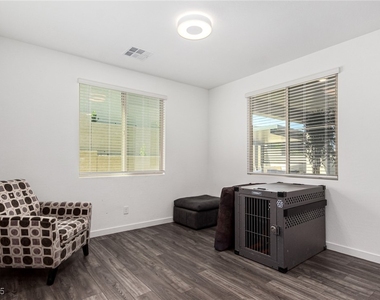 12332 Switchgrass Avenue - Photo Thumbnail 17