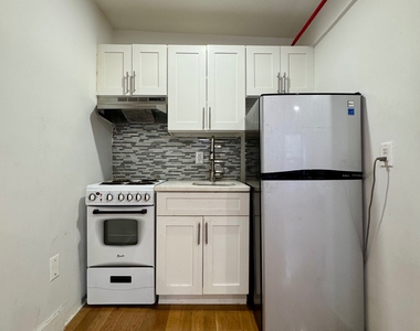 9 West 129th Street - Photo Thumbnail 6