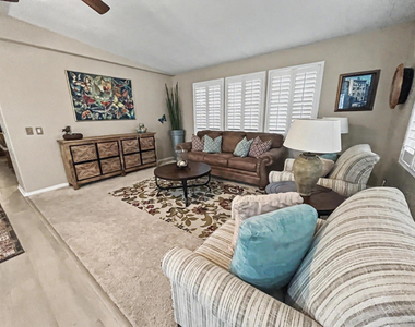 39705 Manzanita Drive - Photo Thumbnail 2