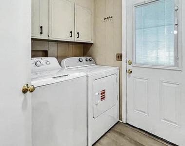 39705 Manzanita Drive - Photo Thumbnail 7