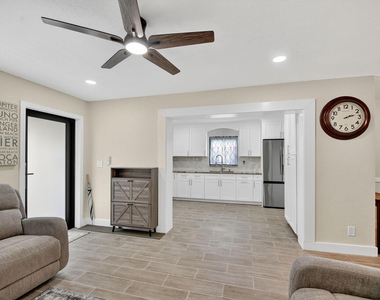 5008 Parker Avenue - Photo Thumbnail 7